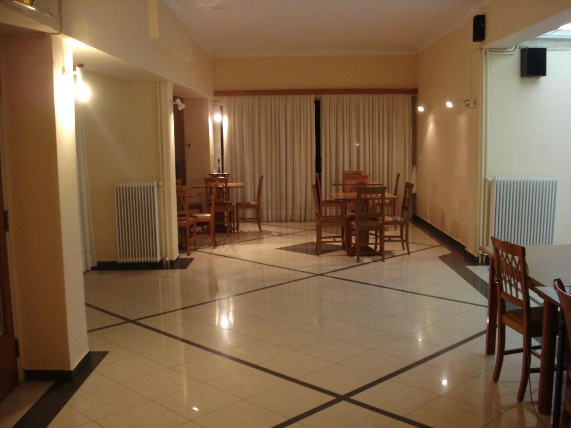 Hotel Cybele Pefki Athén Kültér fotó