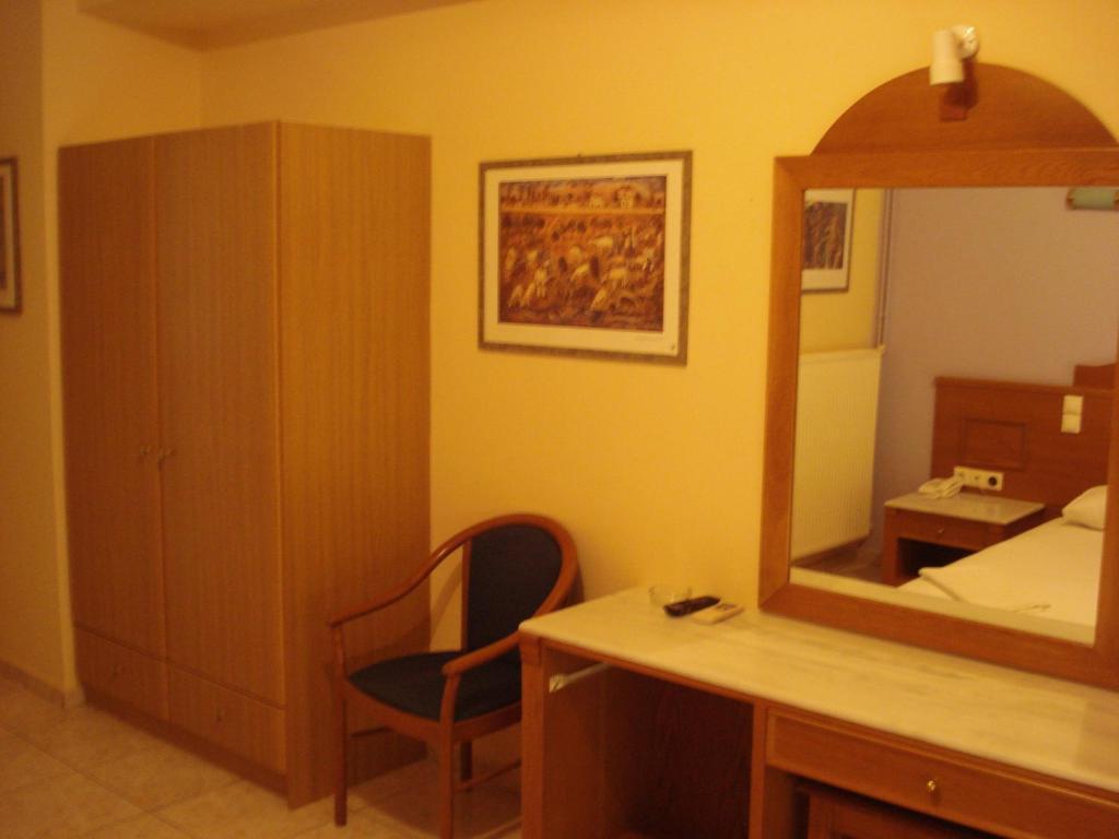Hotel Cybele Pefki Athén Szoba fotó